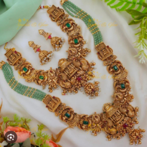 Emerald Temple Necklace Set