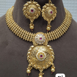 Heritage Antique Jewelry Set